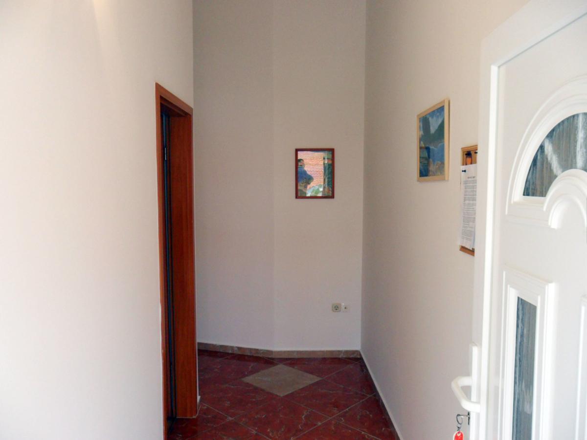 Apartments Mislav Novalja Exterior photo